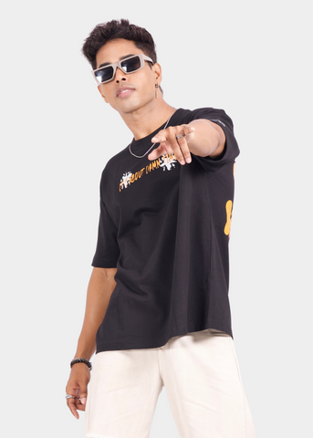 Know Your Worth Black Unisex Oversized T-shirt
